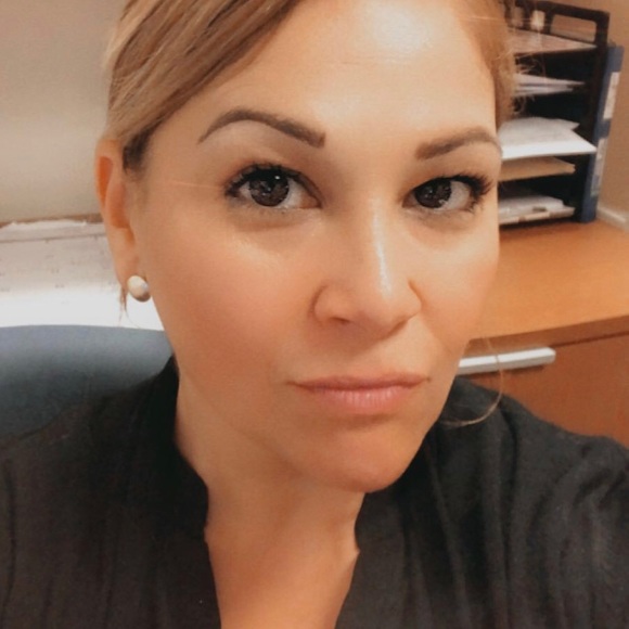 Meet your Posher, Marge!🩶 - Picture 12 of 14